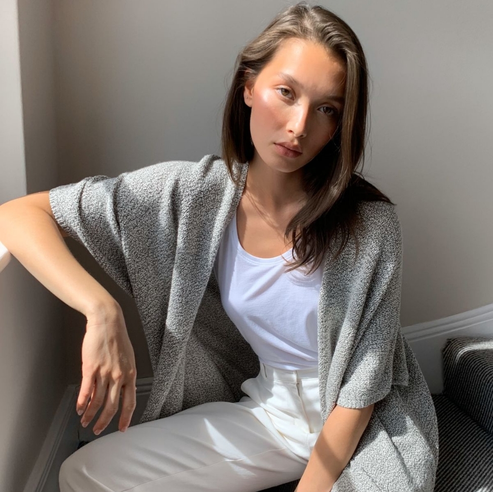 Aritzia Community Ionic Cape Natural XXS